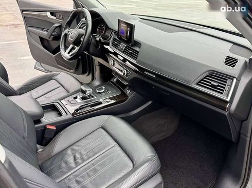 Audi Q5 2018 - фото 25