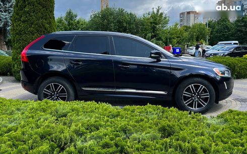 Volvo XC60 2017 - фото 8