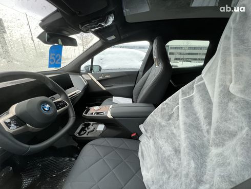 BMW iX M60 2023 - фото 37