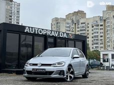 Продаж вживаних Volkswagen Golf GTI 2015 року - купити на Автобазарі