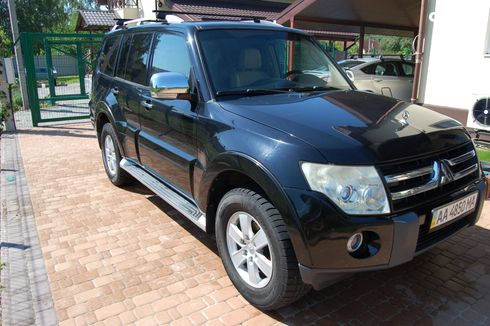 Mitsubishi Pajero Wagon 2008 черный - фото 2