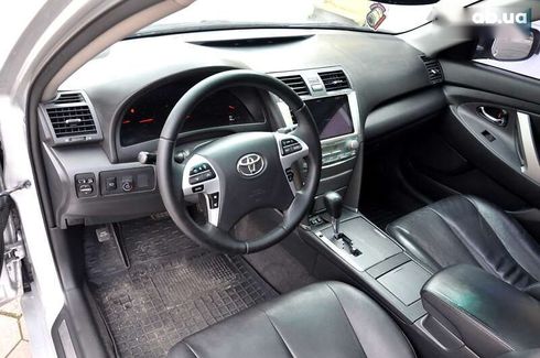 Toyota Camry 2007 - фото 18