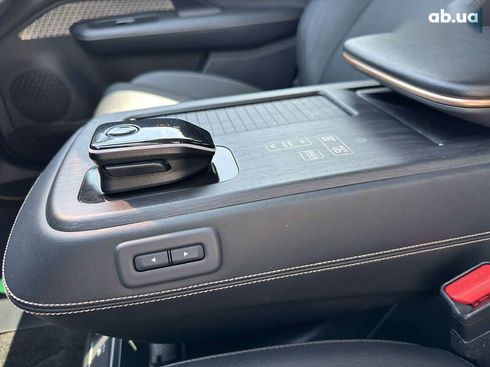 Nissan Ariya 2023 - фото 17