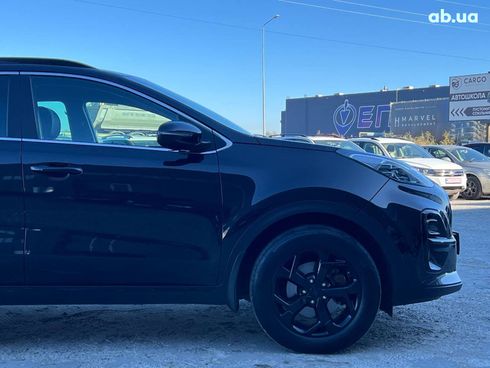 Kia Sportage 2021 черный - фото 11