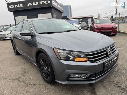 Volkswagen Passat 2016 - фото 4