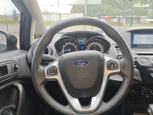 Ford Fiesta 2019 черный - фото 15