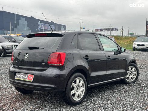 Volkswagen Polo 2011 черный - фото 8