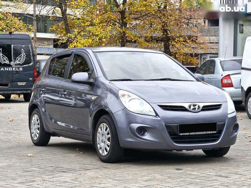 Hyundai i20 2012 - фото 5
