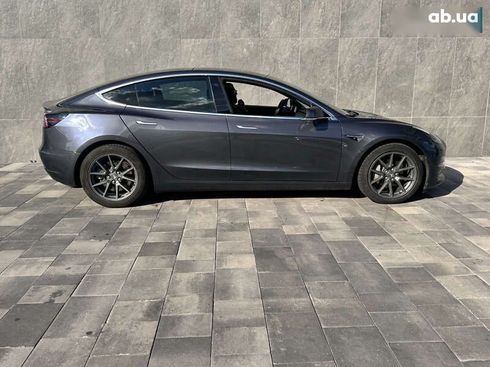 Tesla Model 3 2019 - фото 4