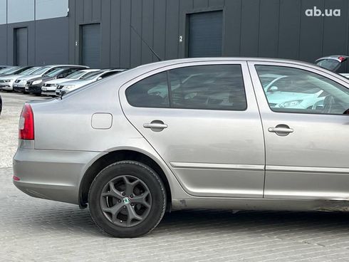 Skoda octavia a5 2010 бежевый - фото 6