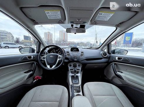 Ford Fiesta 2016 - фото 13