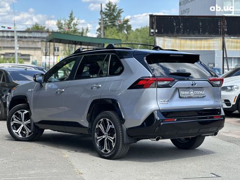 Toyota RAV4 2020 серый - фото 5