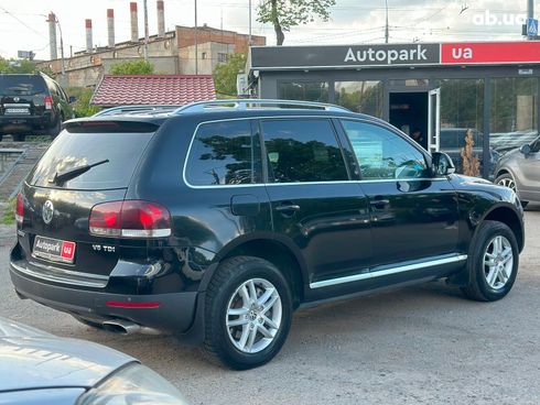 Volkswagen Touareg 2008 черный - фото 5
