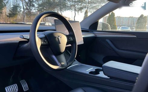 Tesla Model Y 2023 - фото 10