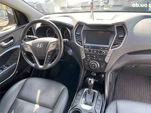 Hyundai Santa Fe 2017 - фото 10