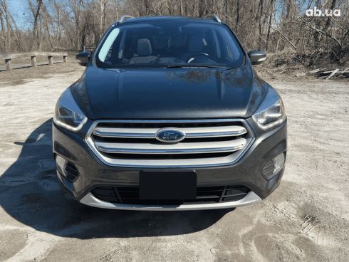 Ford Escape 2018 серый - фото 2