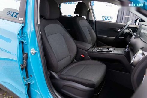 Hyundai Kona 2021 - фото 30