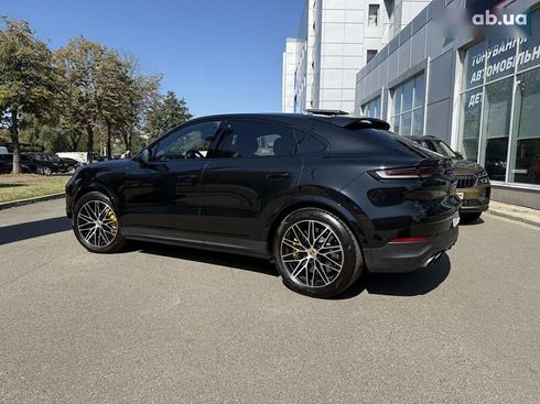 Porsche Cayenne Coupe 2024 - фото 6