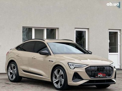 Audi E-Tron 2021 - фото 2