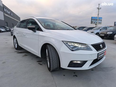 SEAT Leon 2017 белый - фото 12