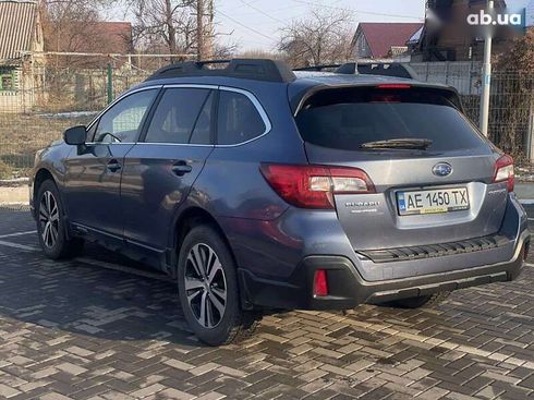 Subaru Outback 2018 - фото 10