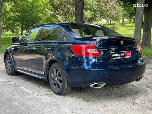 Suzuki Kizashi 2011 синий - фото 16