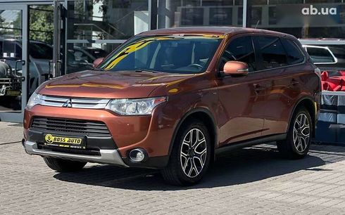 Mitsubishi Outlander 2015 - фото 3