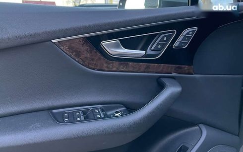 Audi Q7 2017 - фото 26