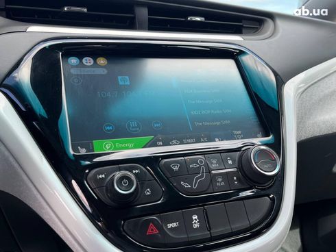 Chevrolet Bolt 2020 серый - фото 38