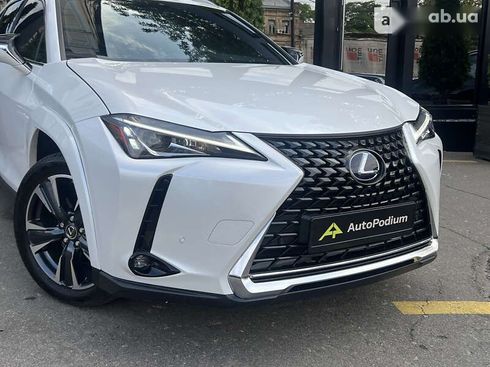 Lexus UX 2021 - фото 3