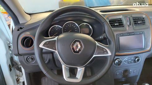 Renault Sandero Stepway 2017 белый - фото 16