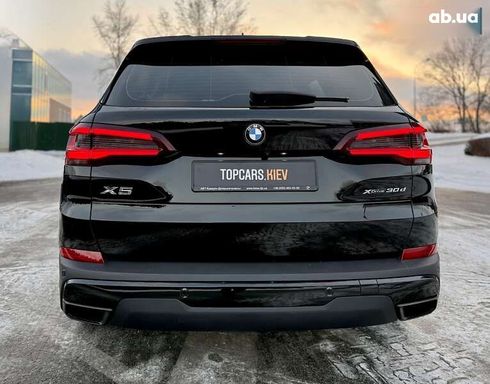 BMW X5 2022 - фото 13