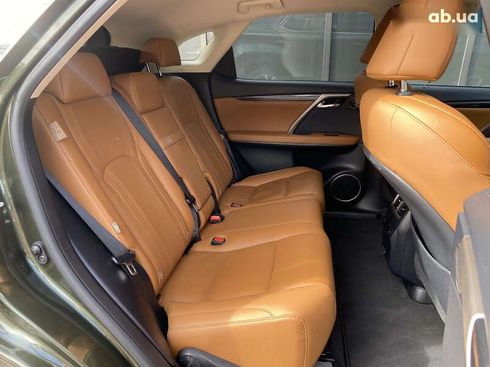Lexus RX 2021 - фото 12