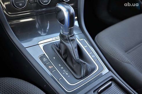 Volkswagen e-Golf 2019 - фото 16