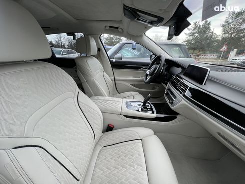 BMW 7 серия 2022 - фото 25