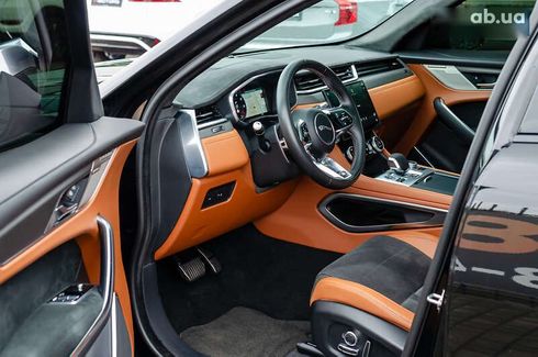 Jaguar F-Pace 2021 - фото 19