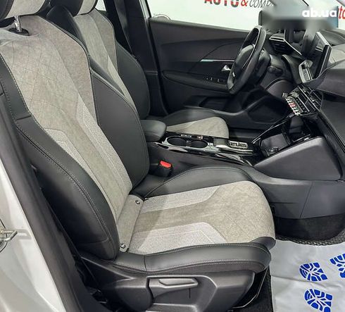 Peugeot 2008 2022 - фото 11