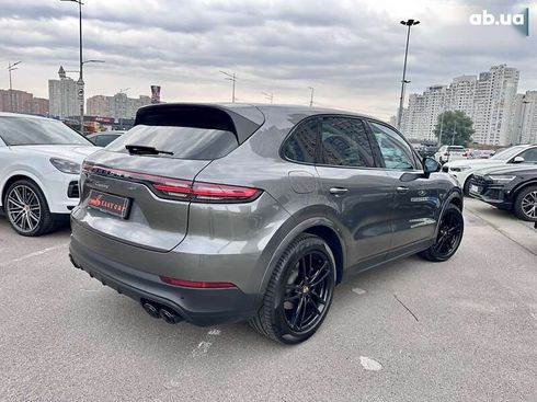 Porsche Cayenne 2019 - фото 5