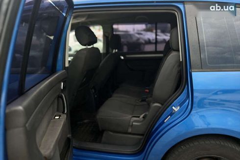 Volkswagen Touran 2003 - фото 11