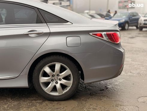 Hyundai Sonata 2014 серый - фото 6