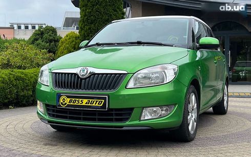Skoda Fabia 2012 - фото 3