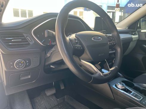 Ford Focus 2019 белый - фото 25