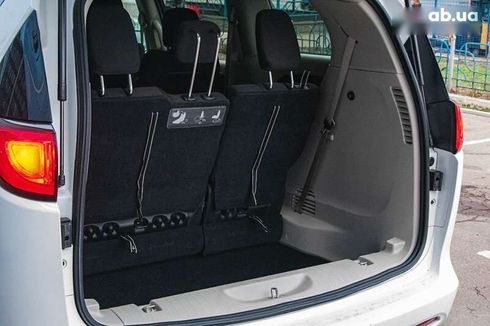 Chrysler Pacifica 2017 - фото 19