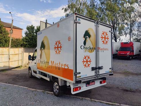 Renault Master 2016 - фото 11