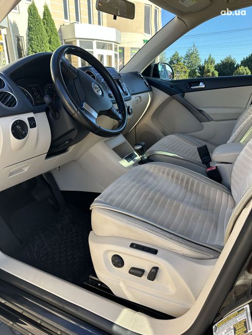 Volkswagen Tiguan 2009 черный - фото 13