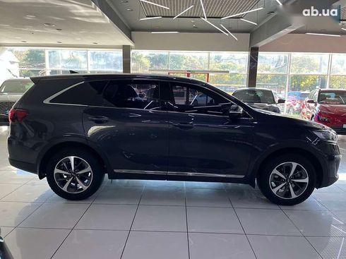 Kia Sorento 2019 - фото 4