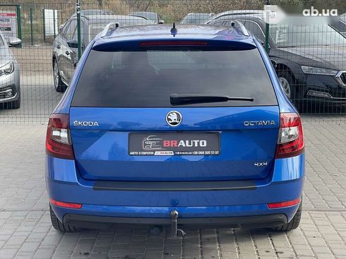 Skoda Octavia 2019 - фото 19