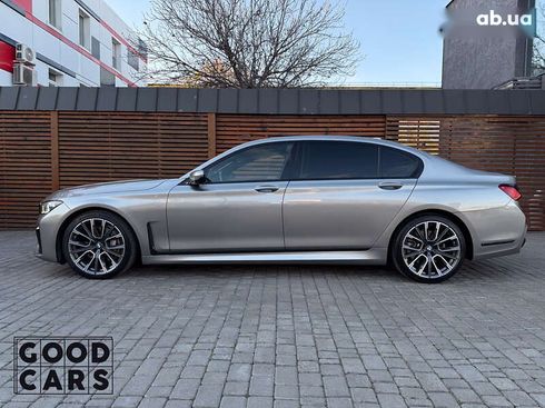 BMW 7 серия 2022 - фото 4