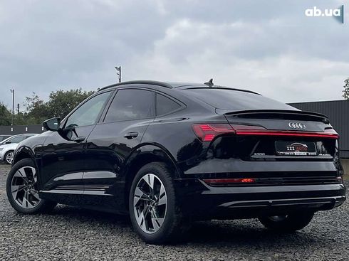 Audi E-Tron 2023 - фото 7