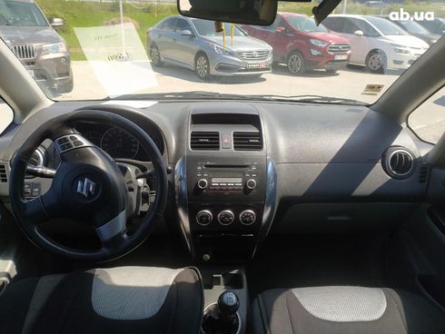Suzuki SX4 2008 зеленый - фото 19